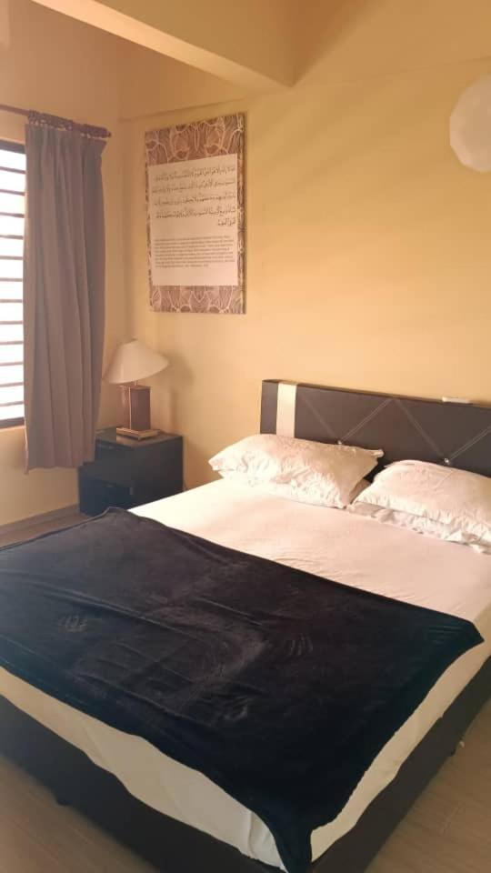 Bidadari Lagoon 4 Islamic Homestay Port Dickson Esterno foto
