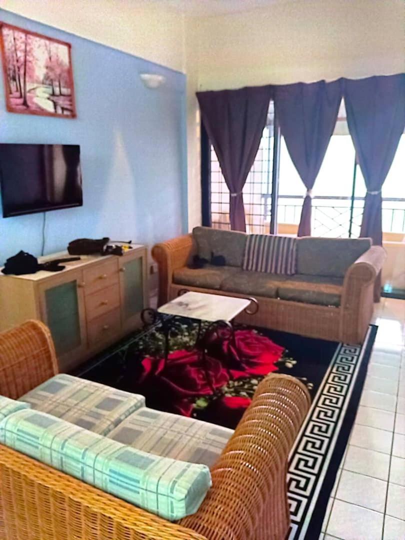 Bidadari 4 Islamiclagoon Homestay Port Dickson Esterno foto