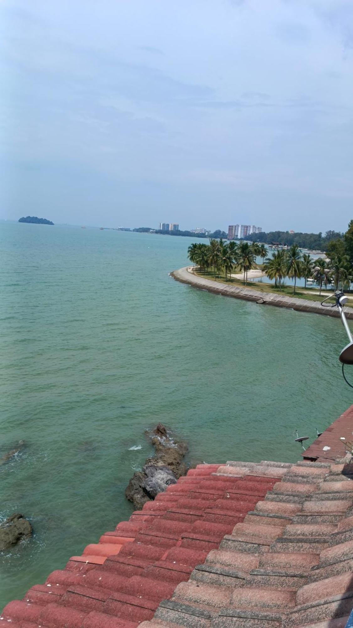 Bidadari Lagoon 4 Islamic Homestay Port Dickson Esterno foto